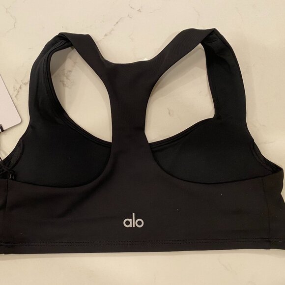 ALO Yoga Other - Alo Yoga Sports Bra, Black size S